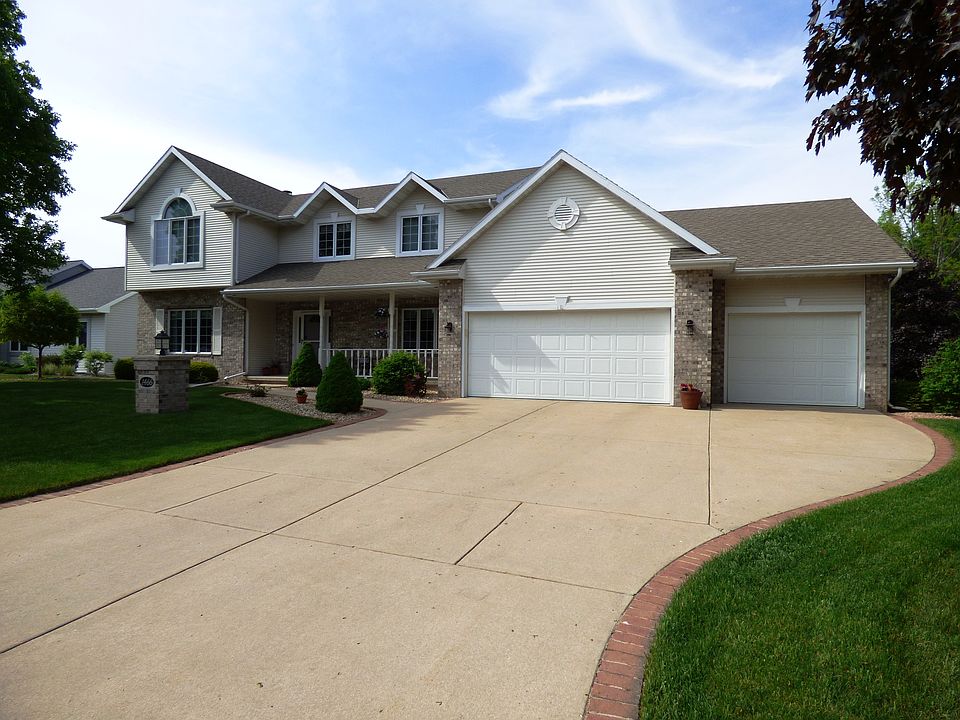 1st image of 1466 Waterford Dr
