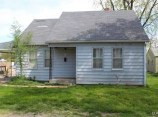 115 Oak St, Houston, MO 65483