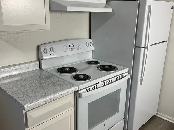 Hilltop Apartments, 10527 W 6th Pl #203, Denver, CO 80215