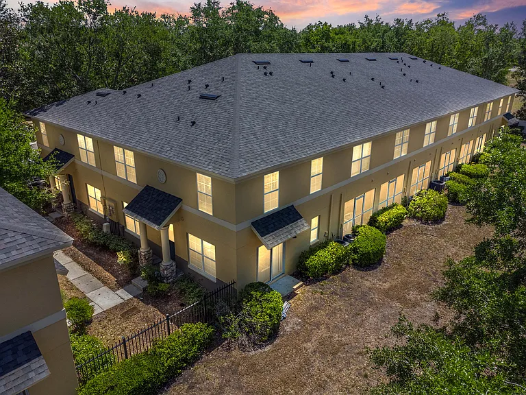246 Castlekeeper Pl — Photo 31