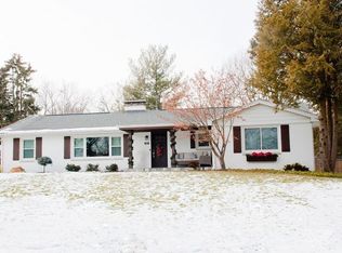 309 Seville Rd, Bloomington, IL 61701