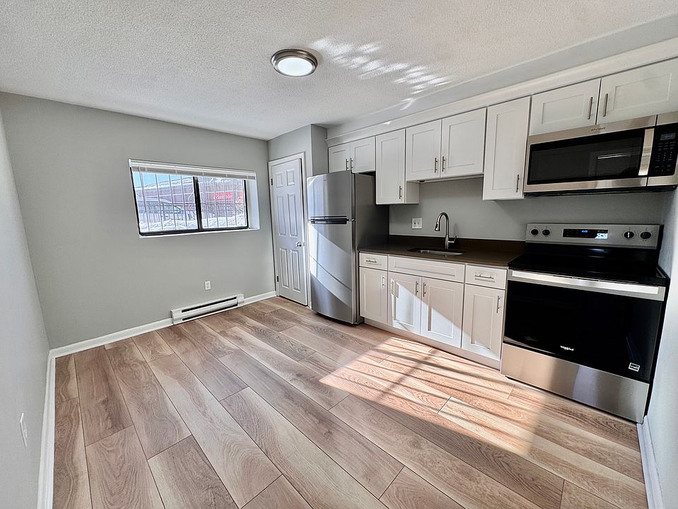 1st image of 827 River St #1
