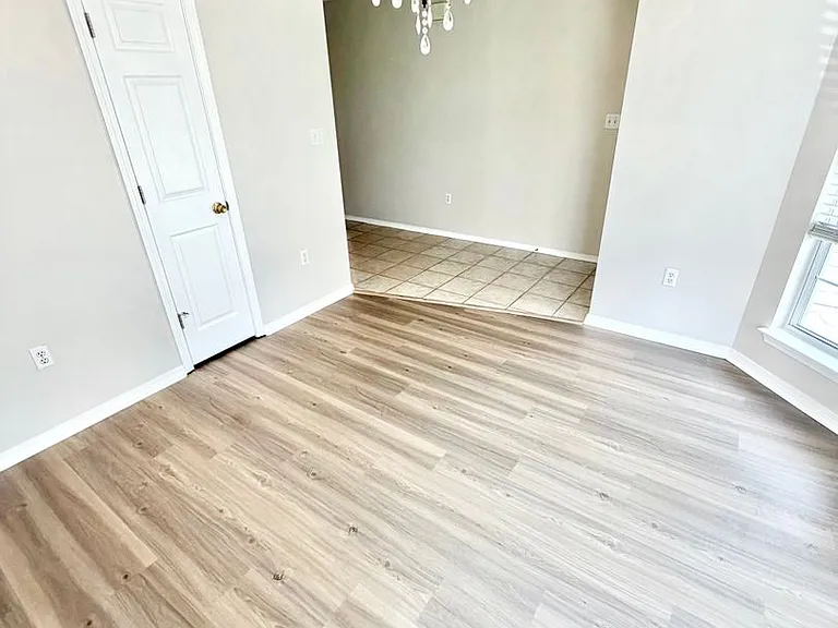 2390 Marina Dr — Photo 8