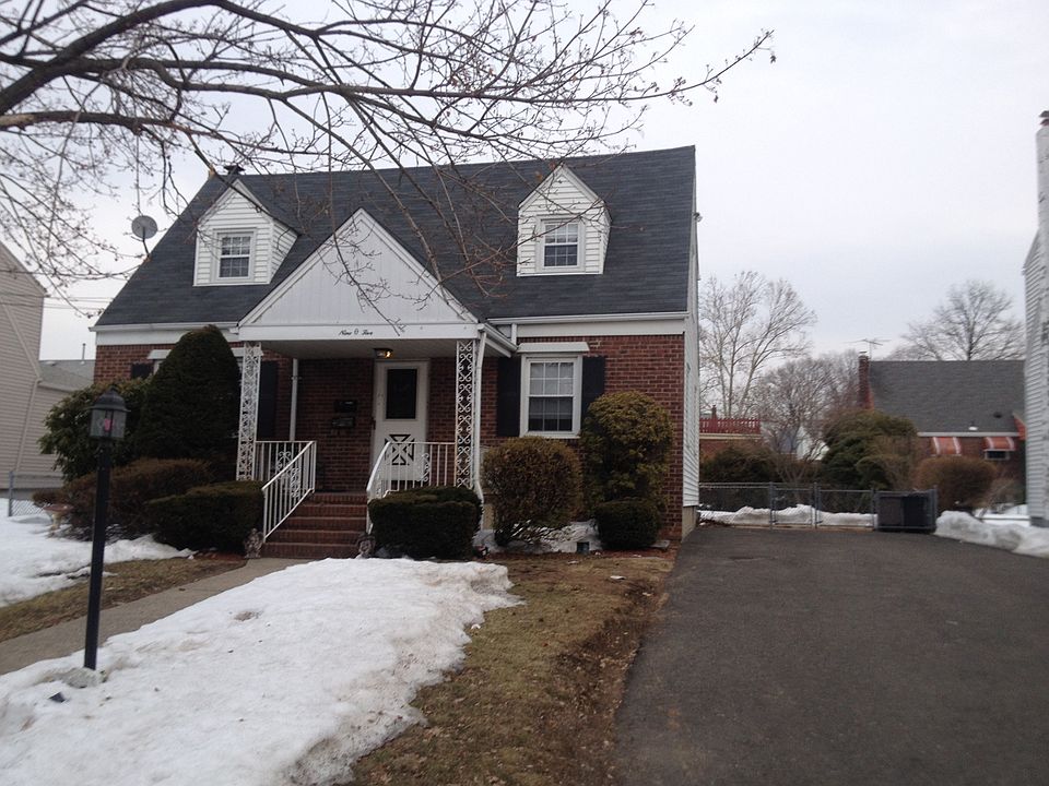 1st image of 9-05 2nd St #2