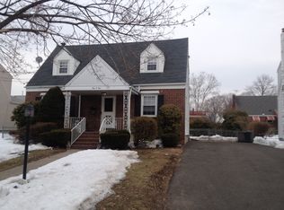 9-05 2nd St #2, Fair Lawn, NJ 07410