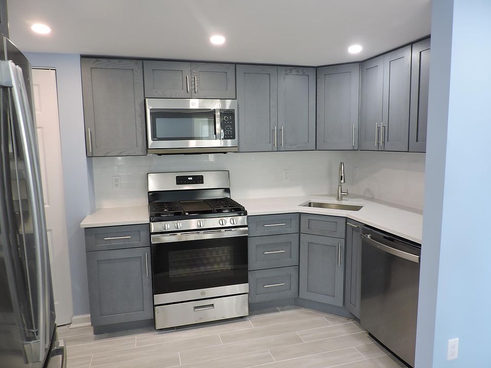 1st image of 66 John St #29