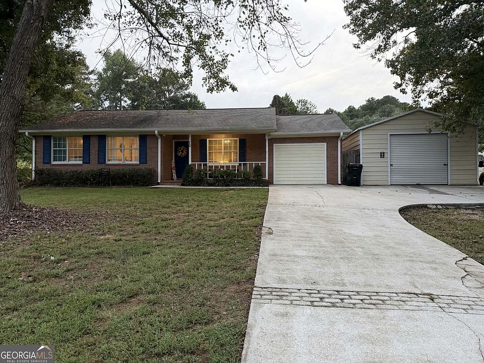1st image of 70 Arnold Rd
