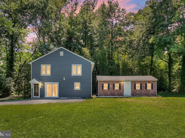 12 Forrest Ave, Claymont, DE 19703