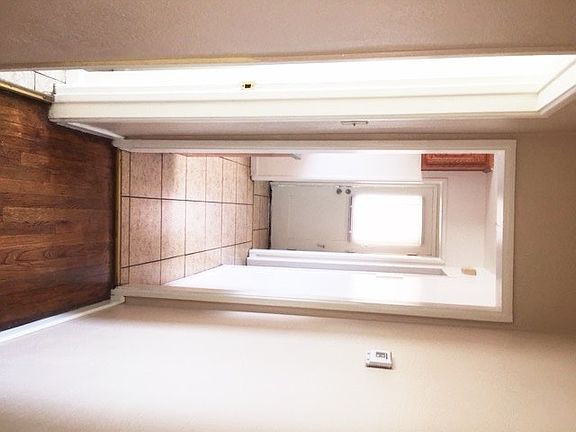 3rd image of 1235 W 26th St