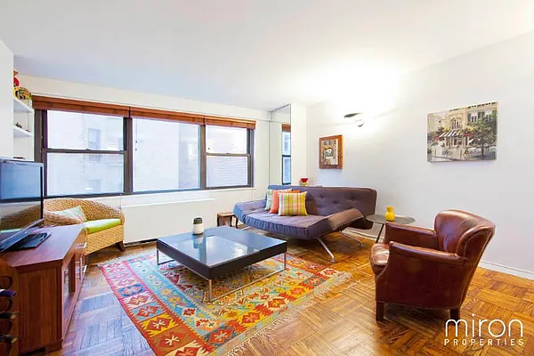 Sold by Miron Properties | media 1