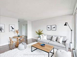 33 Isabella St #2716-C08, Toronto, ON M4Y 2P7