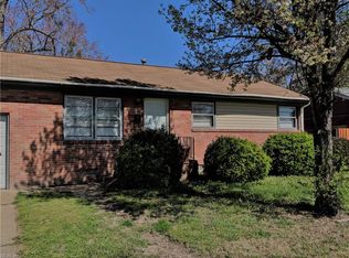 2908 Butternut Dr, Hampton, VA 23666