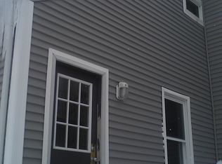 28 Lewis St, Everett, MA 02149