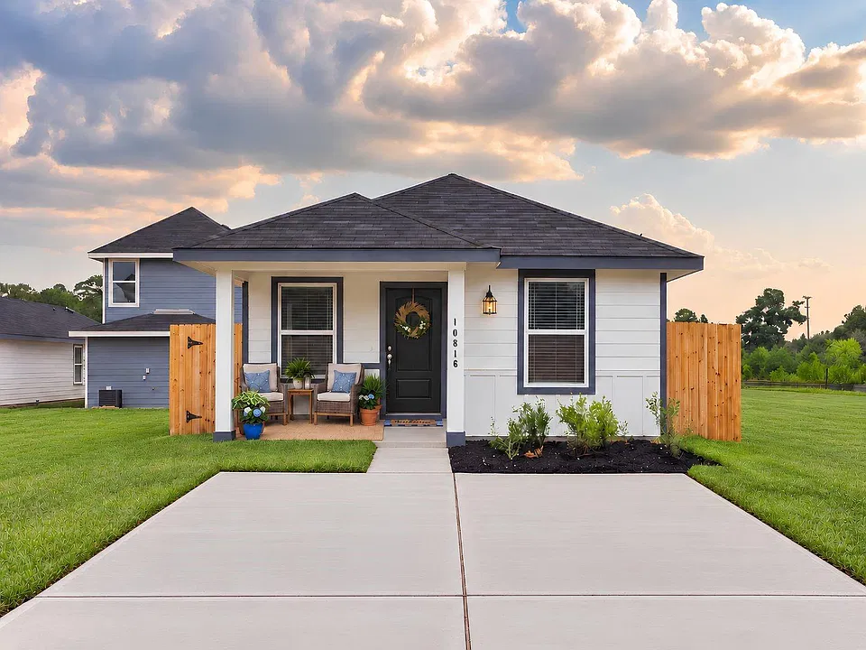 10816 N Baron Village Dr