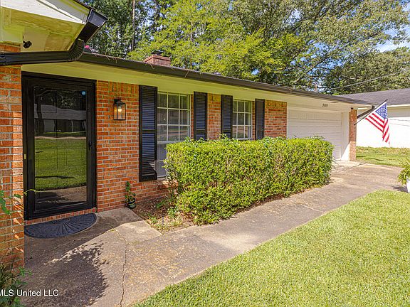 4th image of 3405 Forest Hill Rd