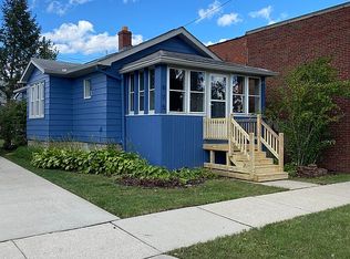 675 E Saratoga Ave, Ferndale, MI 48220