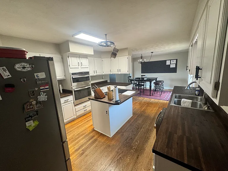 2300 Barrett Rd — Photo 17