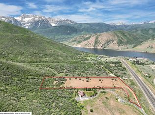8120 S Lakeside Cir, Wallsburg, UT 84082
