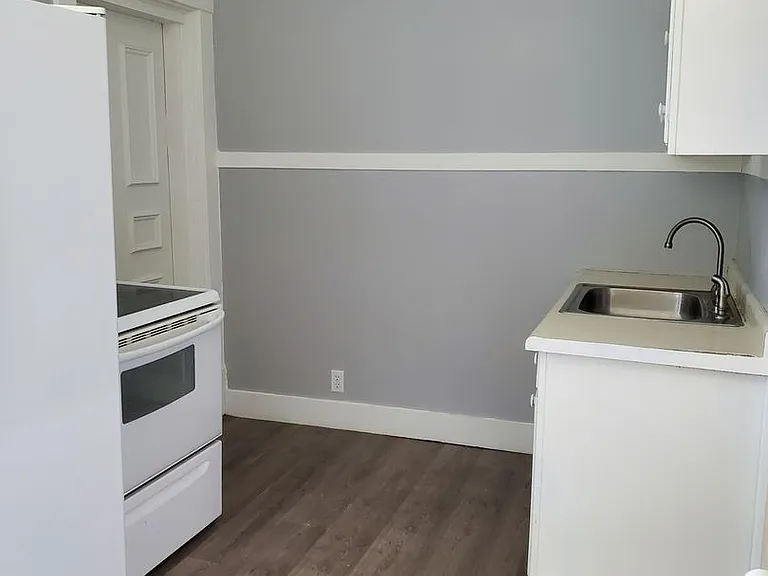 520 W 7th St — Photo 15