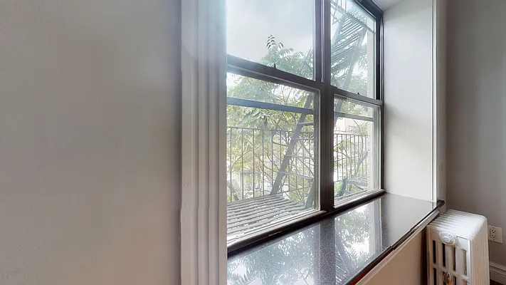 Rented by Bond New York | media 15