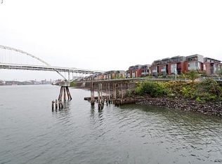 1750 NW Riverscape St #102, Portland, OR 97209