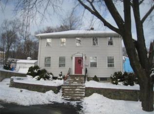 5 Girard Rd, Malden, MA 02148