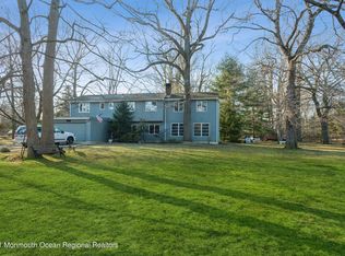 27 Carolyn Rd, Little Silver, NJ 07739