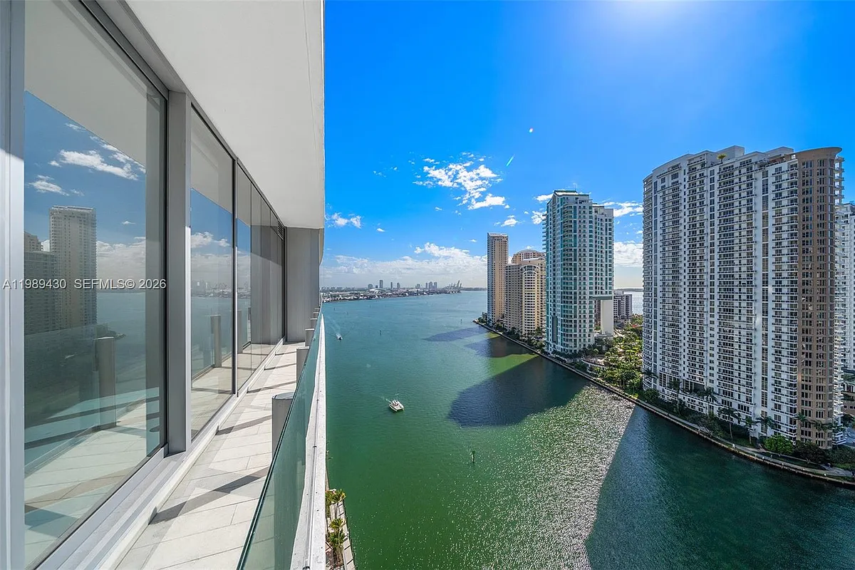 Building Photo - 300 Biscayne Boulevard Way #1904C