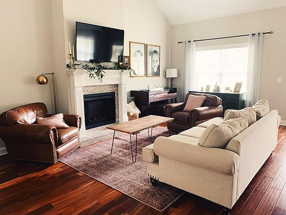 2nd image of 507 Summer Lakes Dr
