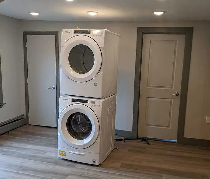 28-30 Connecticut Blvd #3 — Photo 12