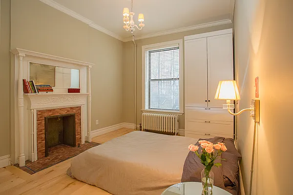 Sold by Townsley & Gay, LLC | media 14