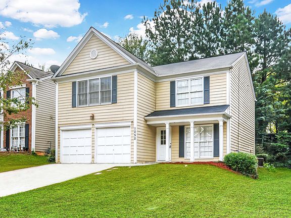 2nd image of 1050 Lulworth Ln