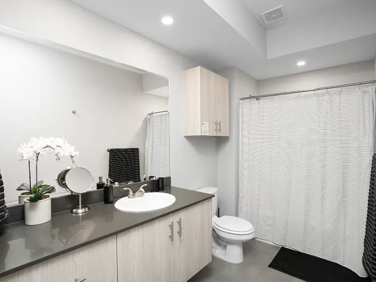 Palma Vista Apartments — Photo 24