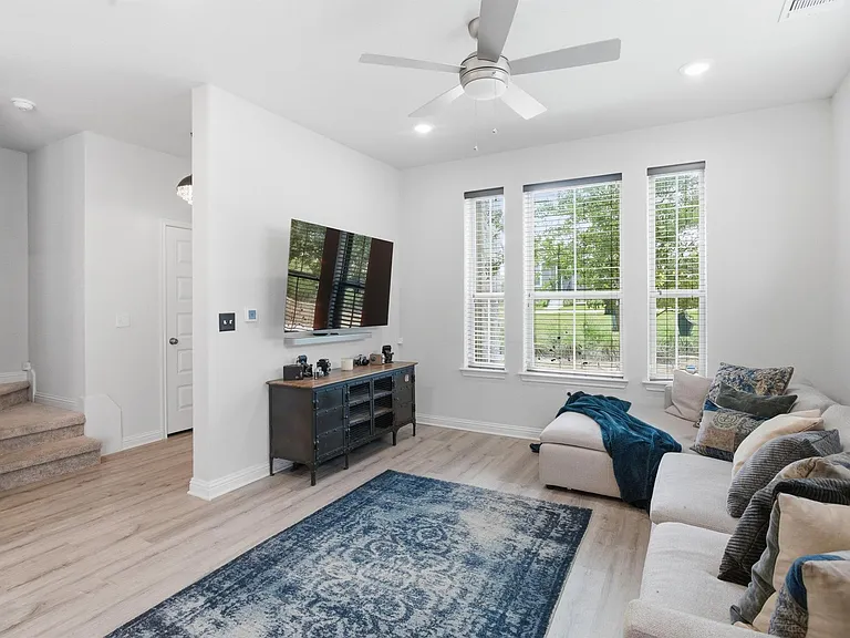 8525 Leroi Dr #368 — Photo 7