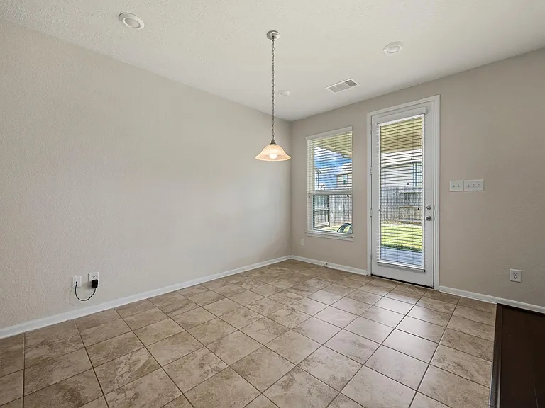 20602 Pioneer Oak Ln — Photo 11