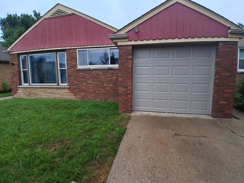1st image of 2918 W Farragut Ave