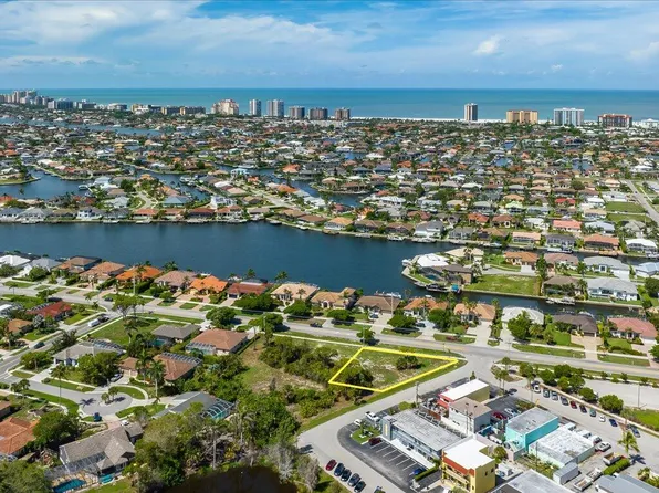 395 Bald Eagle Dr, Marco Island, FL 34145
