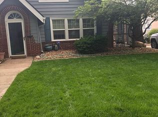 204 E 67th St, Kansas City, MO 64113