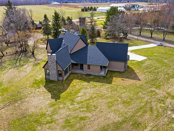 5th image of 69166 Slating Ln