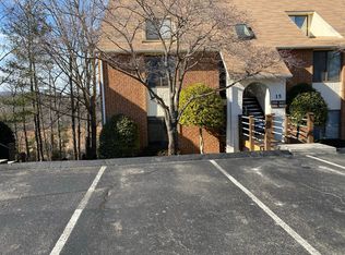 3355 Forest Ct, Roanoke, VA 24018
