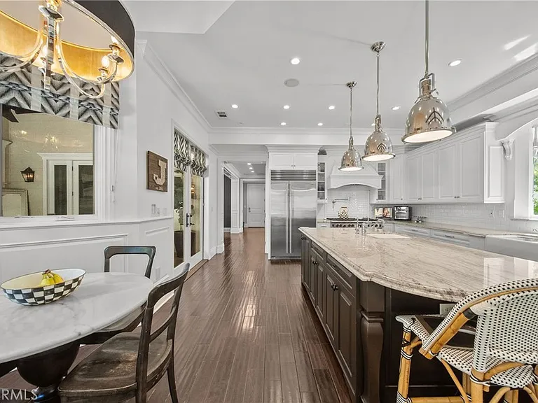 4917 Edgerton Ave — Photo 10