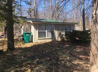 5067 Lake Pointe Dr, Harrison, MI 48625