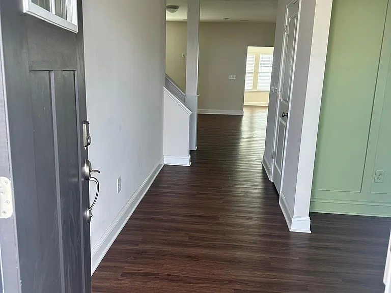 4006 Crimson Wood Ct — Photo 3