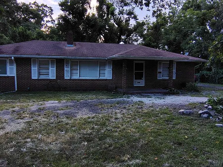 3611 Hardee Ave — Photo 8