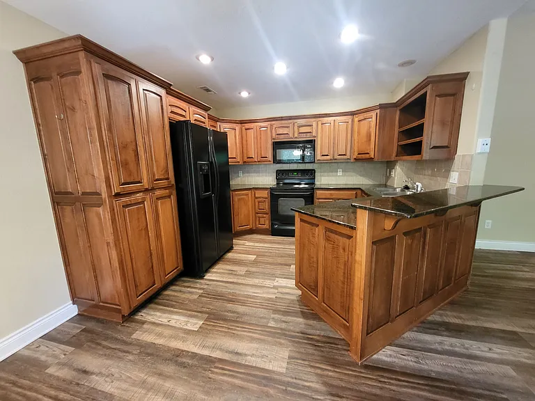 19 Shelly Dr — Photo 8