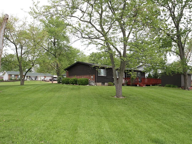 238 Saint Marys Dr — Photo 3