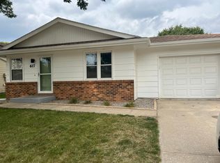 617 NE 9th St, Grimes, IA 50111