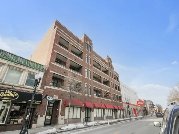 4420 N Clark St APT 301, Chicago, IL 60640