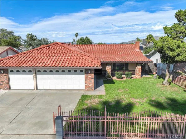 24300 Via Del Sol St, Moreno Valley, CA 92553
