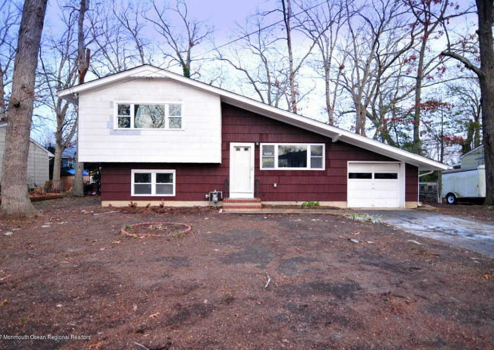 1st image of 27 Norwood Dr